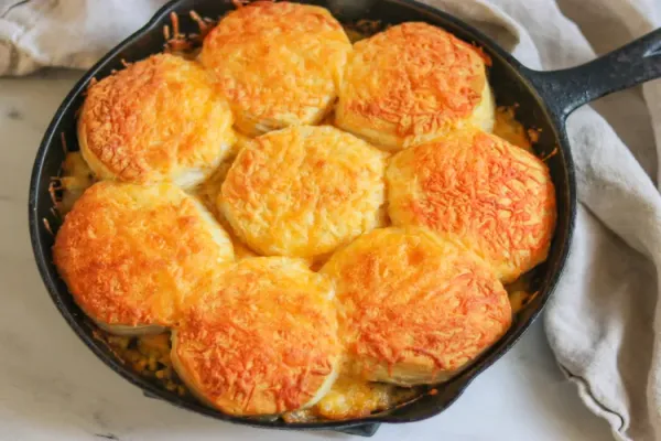 One Skillet Breakfast Casserole