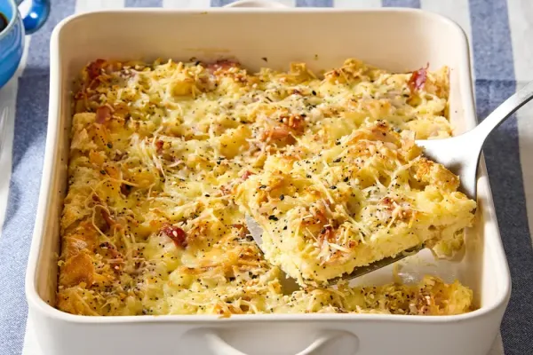 Gruyere and Prosciutto Breakfast Casserole