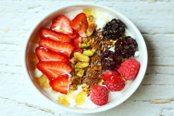 Berry Cottage Cheese Breakfast Bowl