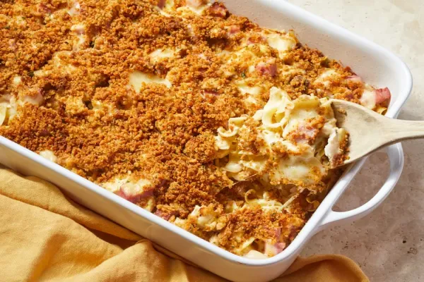 Creamy Chicken Cordon Bleu Casserole