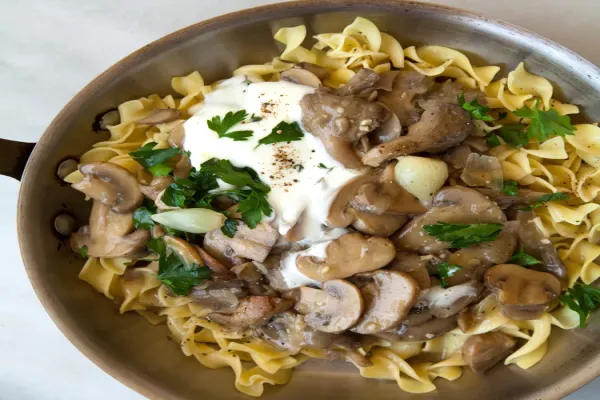 Slow Cooker Mushroom Stroganoff with Egg Noodles