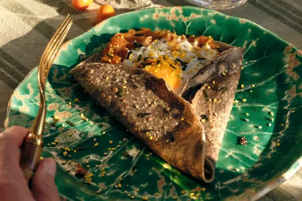 Buckwheat Crêpes with Caramelized Onions