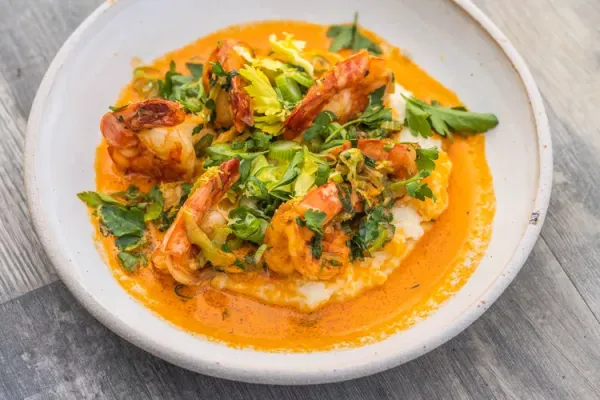 Shrimp with Cheddar Parmesan Grits
